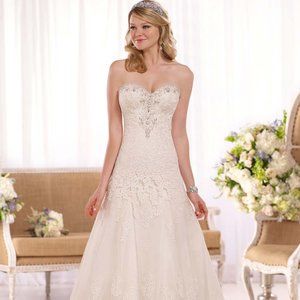 Essense of Australia D1984